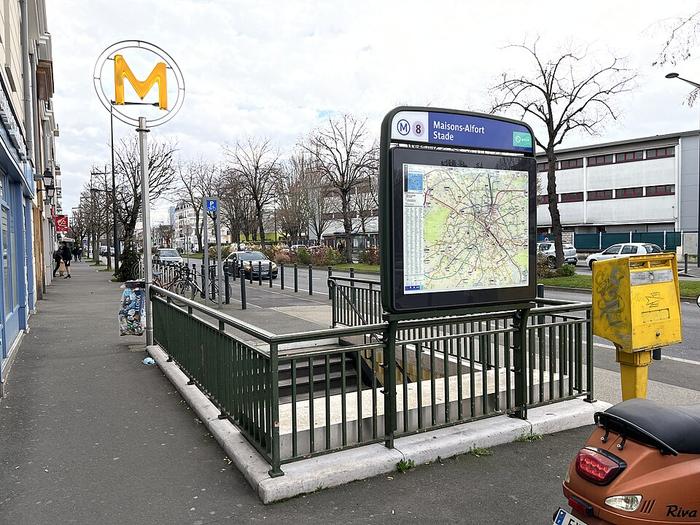 Maisons-Alfort - Immobilier - CENTURY 21 LB Immobilier - Métro_Maisons_Alfort_Stade