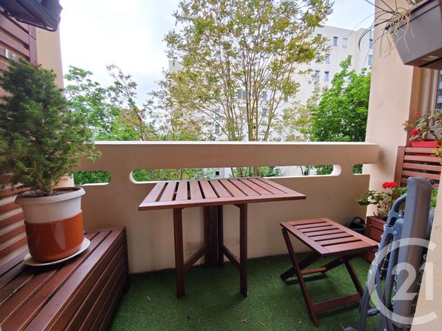 Appartement F4 à vendre - 4 pièces - 86.7 m2 - MAISONS ALFORT - 94 - ILE-DE-FRANCE - Century 21 Lb Immobilier Appartement F4 à vendre - 4 pièces - 86.7 m2 - MAISONS ALFORT - 94 - ILE-DE-FRANCE - Century 21 Lb Immobilier