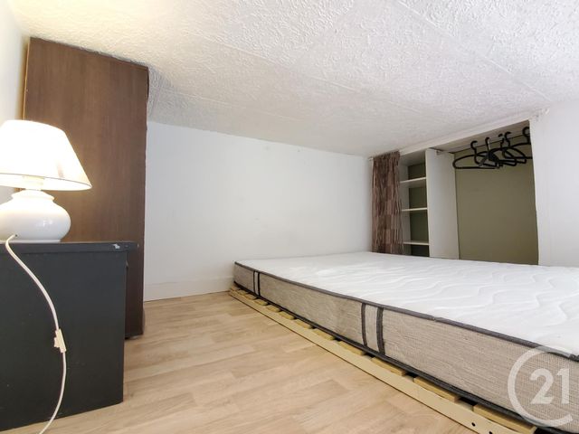 Appartement F1 à louer - 1 pièce - 17.5 m2 - MAISONS ALFORT - 94 - ILE-DE-FRANCE - Century 21 Lb Immobilier Appartement F1 à louer - 1 pièce - 17.5 m2 - MAISONS ALFORT - 94 - ILE-DE-FRANCE - Century 21 Lb Immobilier