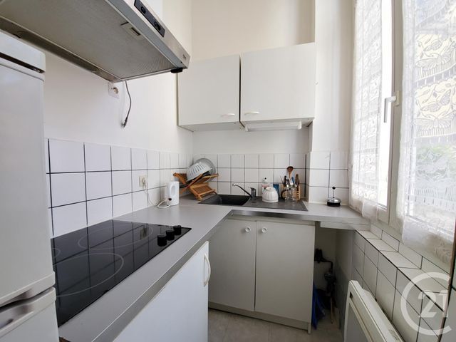 Appartement F1 à louer - 1 pièce - 17.5 m2 - MAISONS ALFORT - 94 - ILE-DE-FRANCE - Century 21 Lb Immobilier Appartement F1 à louer - 1 pièce - 17.5 m2 - MAISONS ALFORT - 94 - ILE-DE-FRANCE - Century 21 Lb Immobilier