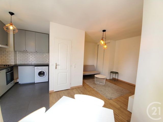Appartement F1 à louer - 1 pièce - 24.33 m2 - MAISONS ALFORT - 94 - ILE-DE-FRANCE - Century 21 Lb Immobilier Appartement F1 à louer - 1 pièce - 24.33 m2 - MAISONS ALFORT - 94 - ILE-DE-FRANCE - Century 21 Lb Immobilier