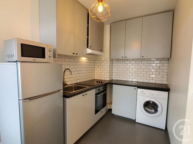 Appartement F1 à louer - 1 pièce - 24.33 m2 - MAISONS ALFORT - 94 - ILE-DE-FRANCE - Century 21 Lb Immobilier Appartement F1 à louer - 1 pièce - 24.33 m2 - MAISONS ALFORT - 94 - ILE-DE-FRANCE - Century 21 Lb Immobilier