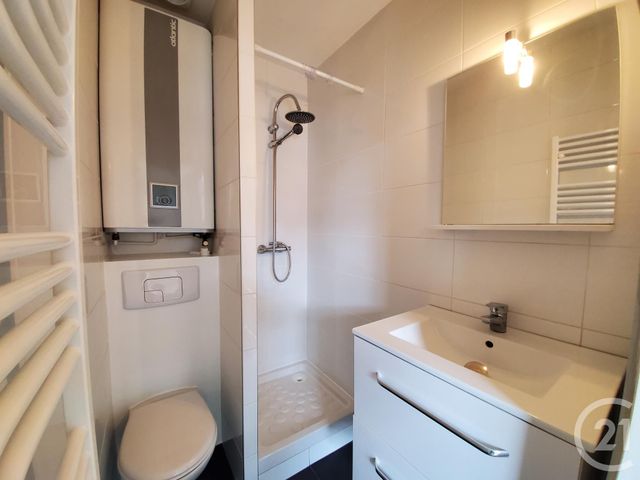 Appartement F1 à louer - 1 pièce - 24.33 m2 - MAISONS ALFORT - 94 - ILE-DE-FRANCE - Century 21 Lb Immobilier Appartement F1 à louer - 1 pièce - 24.33 m2 - MAISONS ALFORT - 94 - ILE-DE-FRANCE - Century 21 Lb Immobilier