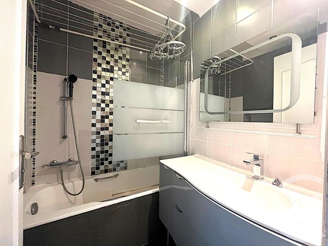 Appartement F4 à vendre - 4 pièces - 71.09 m2 - ST MAURICE - 94 - ILE-DE-FRANCE - Century 21 Lb Immobilier