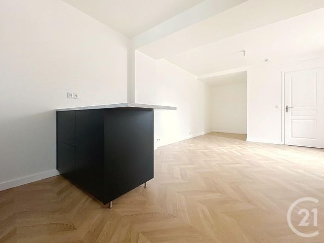 Appartement Studio à vendre - 1 pièce - 25.75 m2 - MAISONS ALFORT - 94 - ILE-DE-FRANCE - Century 21 Lb Immobilier