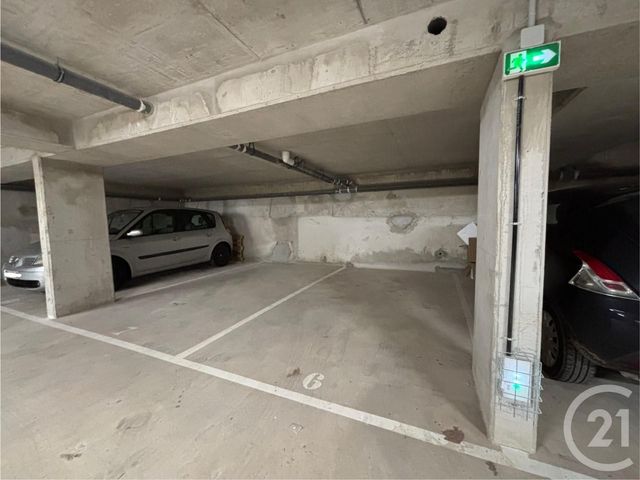 Afficher la photo en grand parking à louer - 12.0 m2 - ALFORTVILLE - 94 - ILE-DE-FRANCE - Century 21 Lb Immobilier