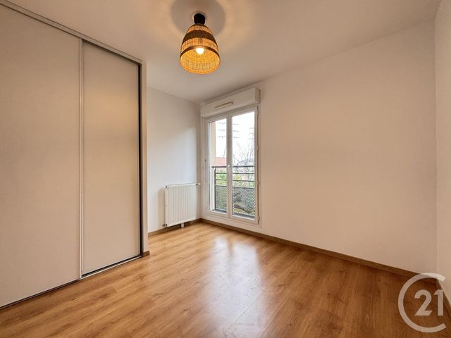 Afficher la photo en grand Appartement F3 à louer - 3 pièces - 57.48 m2 - ALFORTVILLE - 94 - ILE-DE-FRANCE - Century 21 Lb Immobilier